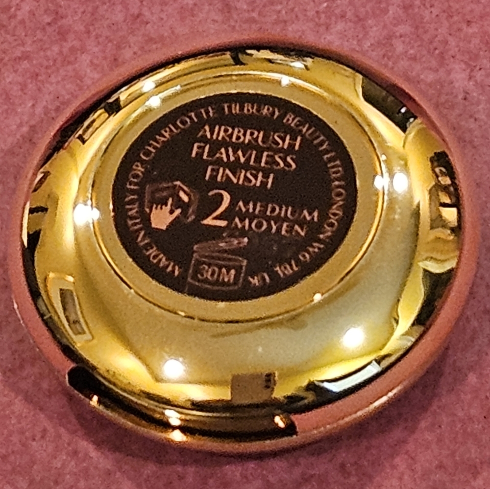Charlotte Tilbury Airbrush Flawless Finish Micro Powder (02 Medium ) Mini 0.8g - Picture 5 of 5